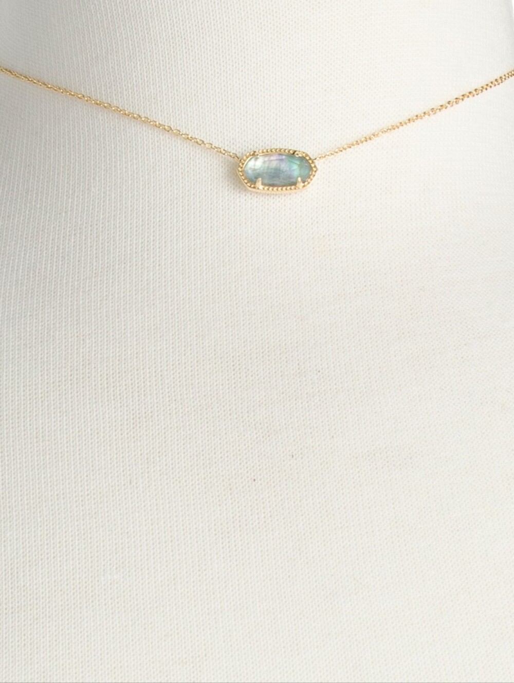 Kendra Scott Gold Necklace with Iridescent Abalone Pendant NWT - Picture 2 of 2